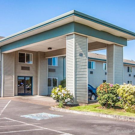 Bridgeway Inn & Suites Sublimity エクステリア 写真